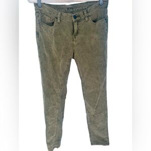 BDG Urban Outfitters Olive Sage Green Mid Rise Corduroy Pants Size 29